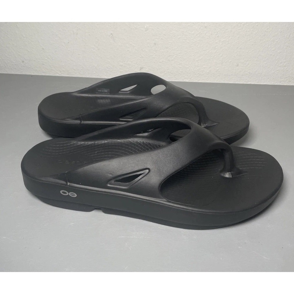 OOFOS Original Recovery Comfort Black Thong flip flop Sandals Men's 9 Women's 11